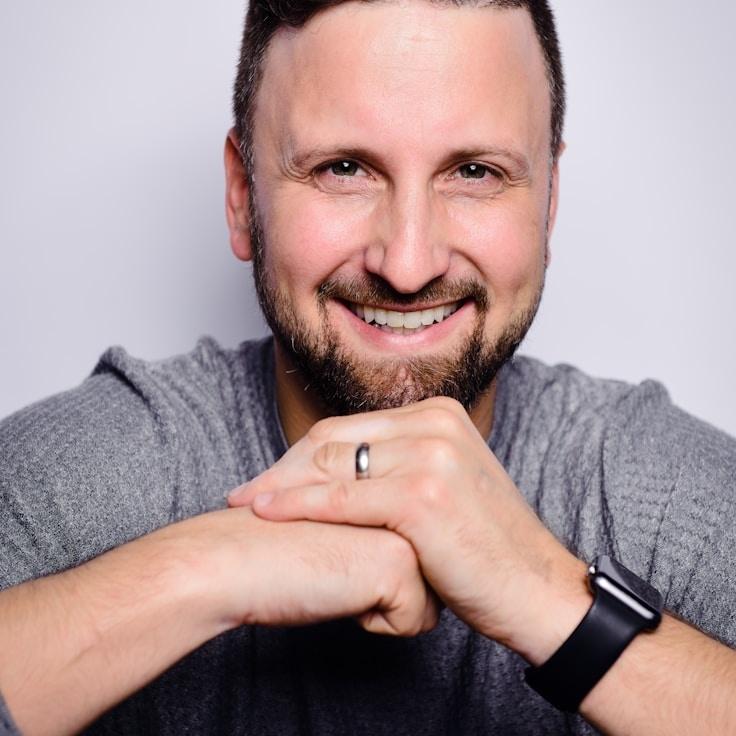 Portrait of Nova Kim, group coordinator and fusion cooking expert